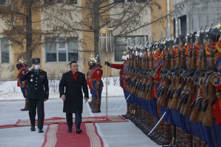 Монгол Улсын Ерөнхийлөгч, Зэвсэгт хүчний Ерөнхий командлагч Х.Баттулга Зэвсэгт хүчний удирдах бүрэлдэхүүний стратегийн цугларалтад оролцож, үг хэлэв