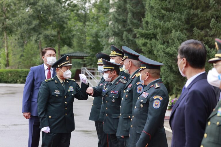 ХОЁР ОРНЫ БАТЛАН ХАМГААЛАХ САЛБАРЫН ХАРИЛЦАА ӨРГӨЖИН ХӨГЖИЖ БУЙГ ОНЦЛОВ