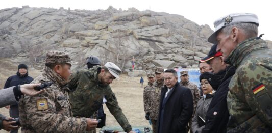 Монгол Улсын Ерөнхийлөгч Х.Баттулга Монгол-Герман улсын Зэвсэгт хүчний хамтарсан сургалтын үйл ажиллагаатай танилцлаа