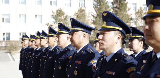 АГААРЫН ЦЭРГИЙН КОМАНДЛАЛД АХИЦ ГАРНА