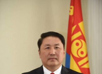 Батлан хамгаалах салбарын гурван хуулийн төслийг өргөн мэдүүллээ