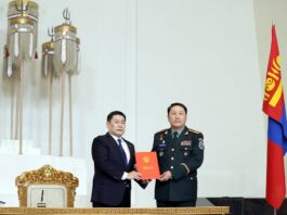 БАТЛАН ХАМГААЛАХЫН САЙД Г.САЙХАНБАЯРТ ТӨРИЙН ТАМГЫГ ГАРДУУЛЛАА