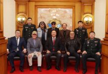 ХАРАНГА ХАМТЛАГИЙН УРАН БҮТЭЭЛЧДИЙГ ХҮЛЭЭН АВЛАА