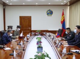 КАТАР-МОНГОЛ ХООРОНДЫН БАТЛАН ХАМГААЛАХ, ХӨРӨНГӨ ОРУУЛАЛТЫН ЧИГЛЭЛЭЭР ХАМТРАН АЖИЛЛАХ ХОРООНЫ ДАРГЫГ ХҮЛЭЭН АВЧ УУЛЗАВ