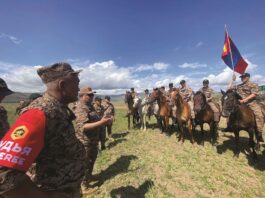 С.Дашзэвэг: ЦЭРГИЙН АЛБА ХААГЧДАДАА ИТГЭЖ БАЙГАА