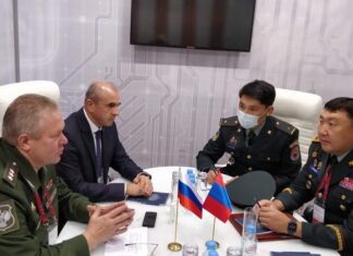 БРИГАДЫН ГЕНЕРАЛ Д.ГАНХУЯГ “АРМИ-2021” ОЛОН УЛСЫН ЦЭРЭГ-ТЕХНИКИЙН ФОРУМД ХҮНДЭТ ЗОЧНООР ОРОЛЦЛОО