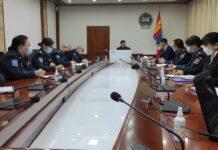 БАТЛАН ХАМГААЛАХ САЛБАРТ ШИНЭЭР БАРИГДСАН БОЛОН ИХ ЗАСВАР ХИЙГДСЭН БАРИЛГА, БАЙГУУЛАМЖИЙГ ХҮЛЭЭН АВЧ, АШИГЛАЛТАД ОРУУЛАХ КОМИССЫН БҮРЭЛДЭХҮҮН ХУРАЛДАВ