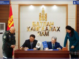 ХАМТРАН АЖИЛЛАХ САНАМЖ БИЧИГТ ГАРЫН ҮСЭГ ЗУРЛАА