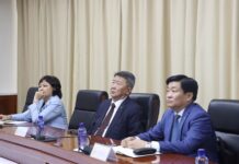 АЮУЛГҮЙ БАЙДАЛ, ГАДААД БОДЛОГЫН БАЙНГЫН ХОРООНЫ ДАРГА, ГИШҮҮД БАТЛАН ХАМГААЛАХ ЯАМАНД АЖИЛЛАЛАА