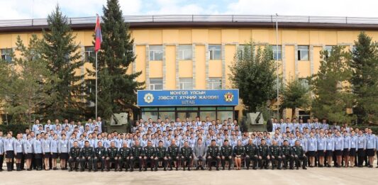 БАТЛАН ХАМГААЛАХ, ЗЭВСЭГТ ХҮЧНИЙ “ЗАЛУУ ОФИЦЕРУУДЫН ДЭД ЧУУЛГАН-2023”-ЫГ ЗОХИОН БАЙГУУЛЖ БАЙНА