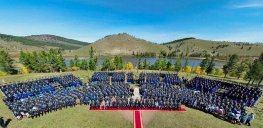 ЗАЛУУ ОФИЦЕРУУД ЧУУЛЛАА