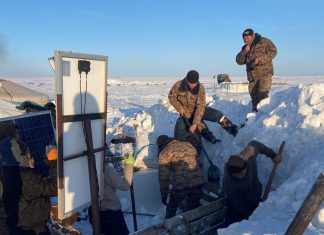 ОРОН НУТГУУДАД ЦЭРГИЙН АЛБА ХААГЧИД ТУСЛАМЖАА ҮЗҮҮЛСЭЭР БАЙНА