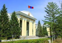 БАТЛАН ХАМГААЛАХЫН САЙДЫН НЭРЭМЖИТ 2024 ОНЫ ШИНЖЛЭХ УХААН, ТЕХНОЛОГИЙН ШИЛДЭГ БҮТЭЭЛИЙН ШАЛГАРУУЛАЛТЫГ ЗАРЛАЖ БАЙНА