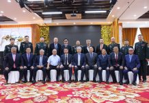 БАТЛАН ХАМГААЛАХЫН САЙД Д.БАТЛУТ САЛБАРЫН ҮЕ ҮЕИЙН САЙД, ДАРГА НАРТ ХҮНДЭТГЭЛ ҮЗҮҮЛЛЭЭ