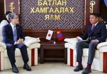 БАТЛАН ХАМГААЛАХЫН САЙД Д.БАТЛУТ ЯПОН УЛСААС МОНГОЛ УЛСАД СУУГАА ОНЦ БӨГӨӨД БҮРЭН ЭРХТ ЭЛЧИН САЙД ИГАВАХАРА МАСАРҮГ ХҮЛЭЭН АВЧ УУЛЗАВ