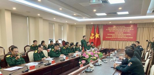 МОНГОЛ, ВЬЕТНАМЫН ЦЭРГИЙН ЭМНЭЛГҮҮД ЦЭРГИЙН АНАГААХ УХААНЫ САЛБАРТ ХАМТРАН АЖИЛЛАНА