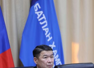 БАТЛАН ХАМГААЛАХЫН САЙД Д.БАТЛУТ ЗЭВСЭГТ ХҮЧНИЙ НИЙТ БИЕ БҮРЭЛДЭХҮҮНТЭЙ ЦАХИМ УУЛЗАЛТ ХИЙЛЭЭ