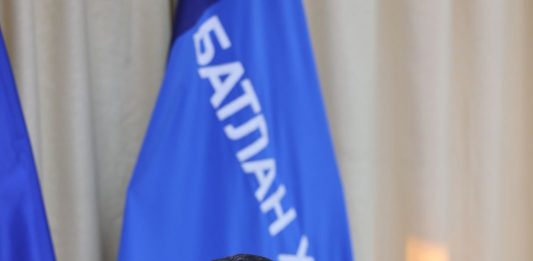 БАТЛАН ХАМГААЛАХЫН САЙД Д.БАТЛУТ ЗЭВСЭГТ ХҮЧНИЙ НИЙТ БИЕ БҮРЭЛДЭХҮҮНТЭЙ ЦАХИМ УУЛЗАЛТ ХИЙЛЭЭ