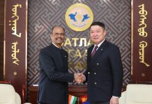 ЭНЭТХЭГ УЛСЫН ЭЛЧИН САЙДЫГ ХҮЛЭЭН АВЧ УУЛЗЛАА